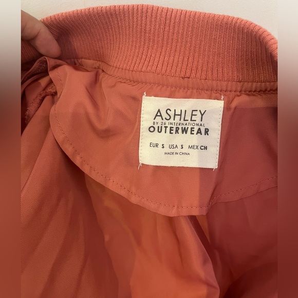 ASHLEY Blush Coral Salmon Cropped Moto Bomber Jacket Coat Top Saks Fifth Ave 5th - Picture 8 of 15
